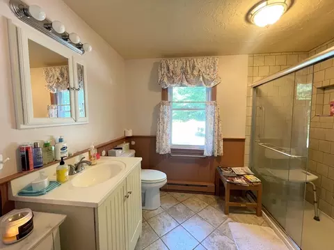 Bath - 5 Maguire Rd, Ashburnham, MA 01430 photo 1 of 1