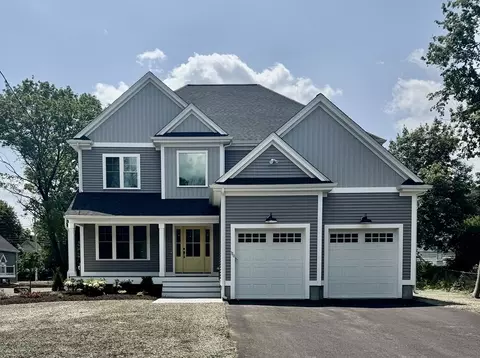120 Arnold St, Attleboro, MA 02703