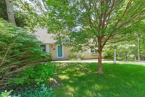 30 Pleasant Ct, Brewster, MA 02631