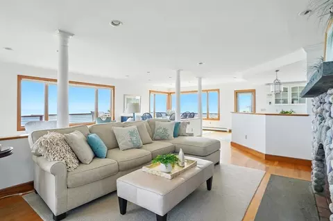 45 Phillips Rd, Buzzards Bay, MA 02532 photo 13