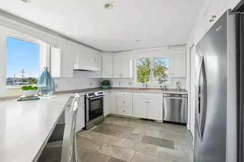 45 Phillips Rd, Buzzards Bay, MA 02532 photo 20