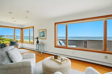 45 Phillips Rd, Buzzards Bay, MA 02532 photo 11