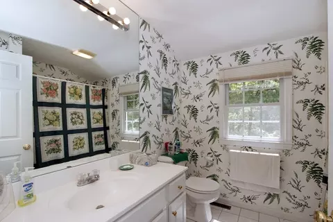 18 Periwinkle Ln, Mashpee, MA 02649 photo 22