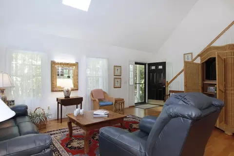 18 Periwinkle Ln, Mashpee, MA 02649 photo 10