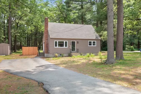 268 Pine St, Tewksbury, MA 01876