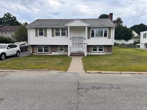 139 Westmoor Rd, Boston, MA 02132
