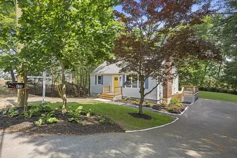 419 Sewall St, Boylston, MA 01505