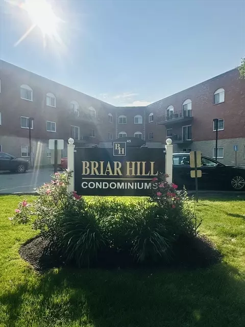 45 Loomis #301, Malden, MA 02148
