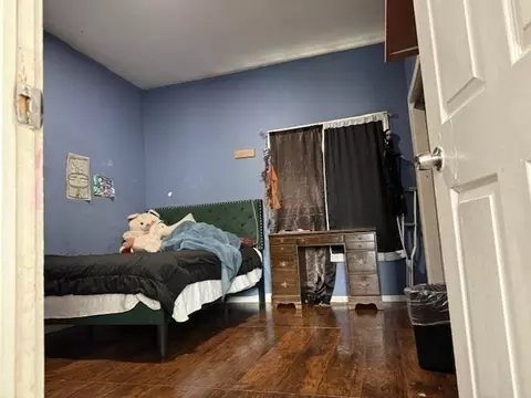 Bedroom - 10 Byron St, Worcester, MA 01605 photo 2 of 8