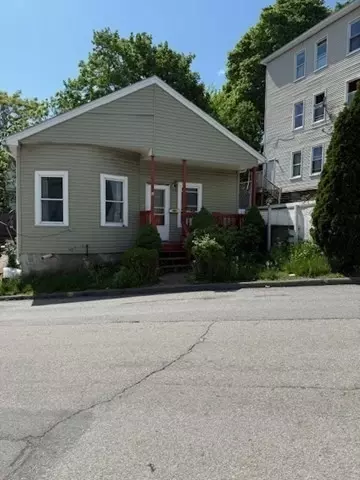 Exterior - 10 Byron St, Worcester, MA 01605 photo 2 of 5