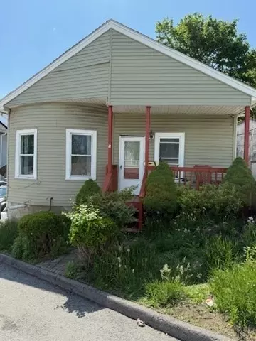 10 Byron St, Worcester, MA 01605