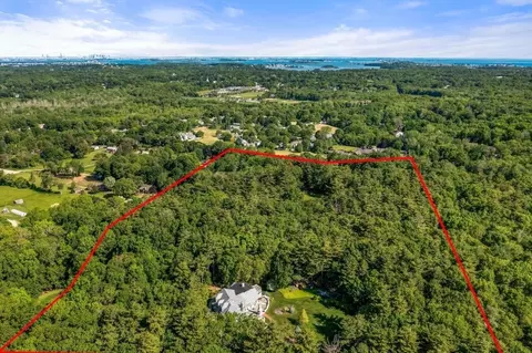 32-70 Lazell St, Hingham, MA 02043 photo 3