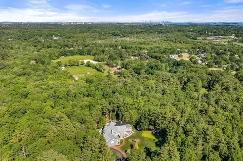 32-70 Lazell St, Hingham, MA 02043 photo 6