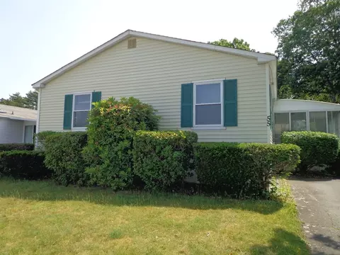 55 Pinehurst Dr, Plymouth, MA 02360