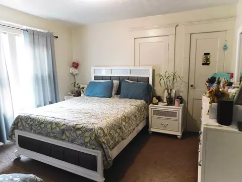 98-100 Fenwick St, Springfield, MA 01109 photo 6