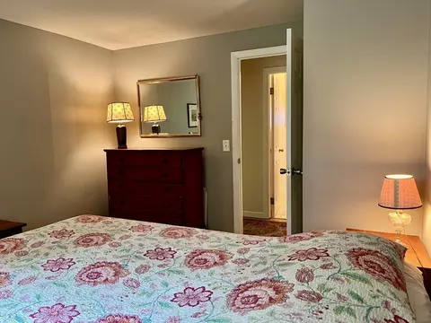 947 Burts Pit Rd, Northampton, MA 01062 photo 28