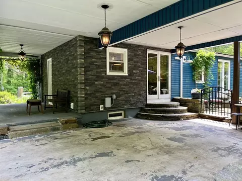 947 Burts Pit Rd, Northampton, MA 01062 photo 11