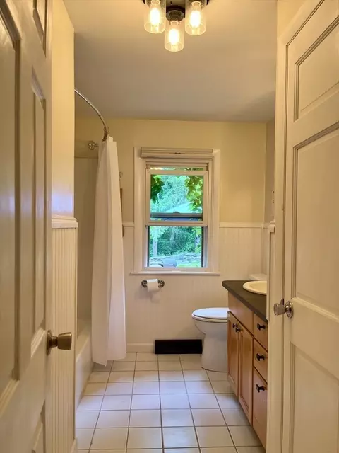 947 Burts Pit Rd, Northampton, MA 01062 photo 29