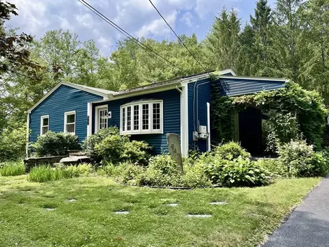 947 Burts Pit Rd, Northampton, MA 01062 photo 3
