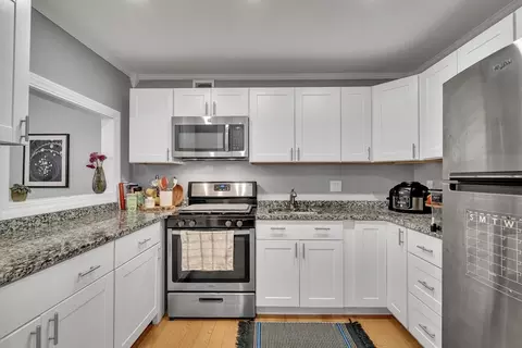 32 Juniper St #91, Brookline, MA 02445 photo 8