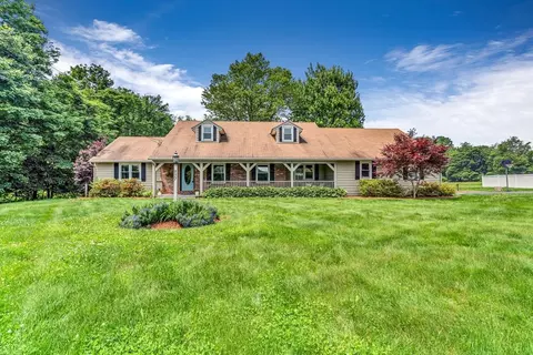 937 George Hill Rd, Lancaster, MA 01523