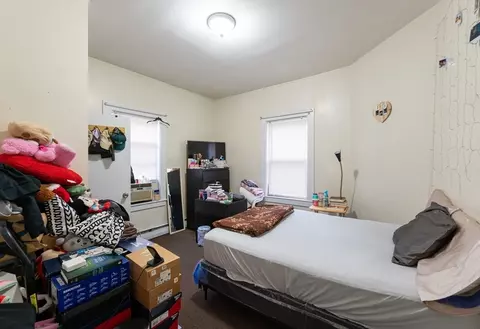Bedroom - 8 Everett St, Somerville, MA 02143 photo 3 of 11