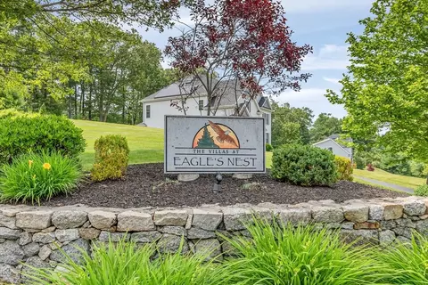 711 Eagles Nest Way #711, Franklin, MA 02038