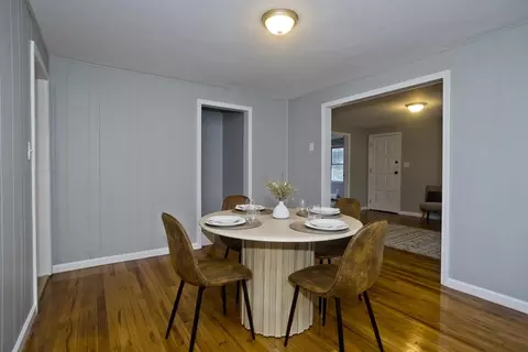 372 El Paso St, Springfield, MA 01104 photo 14