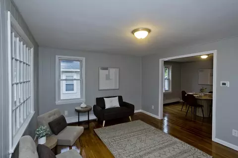 372 El Paso St, Springfield, MA 01104 photo 11