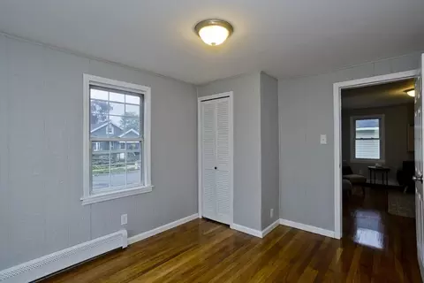 372 El Paso St, Springfield, MA 01104 photo 24