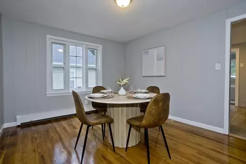 372 El Paso St, Springfield, MA 01104 photo 16