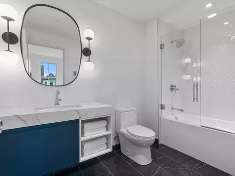 565 E Broadway, Boston, MA 02127 photo 24