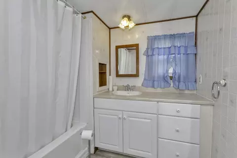 32 Puffin Dr, Chicopee, MA 01020 photo 17