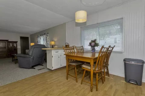 32 Puffin Dr, Chicopee, MA 01020 photo 7