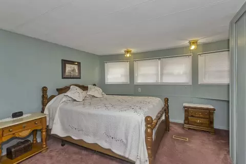 32 Puffin Dr, Chicopee, MA 01020 photo 13