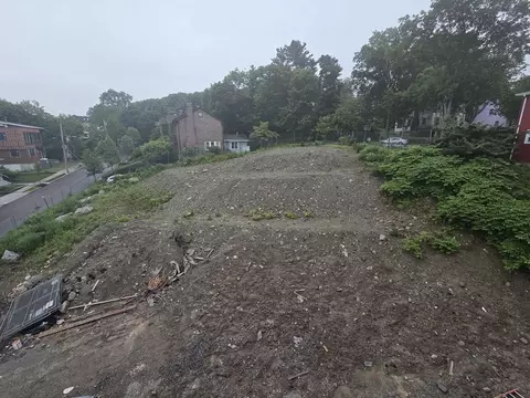 150 152 Jordan Rd, Brookline, MA 02446 photo 3