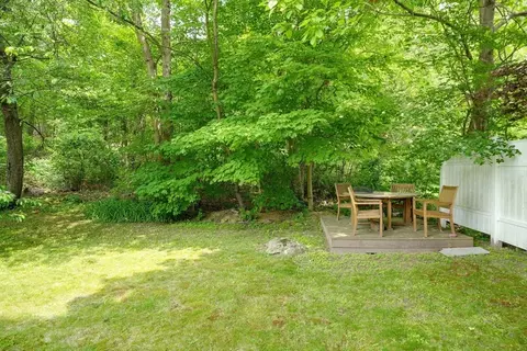 2 2 Ledge St # -1, Sutton, MA 01590 photo 6