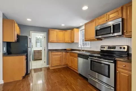 2 2 Ledge St # -1, Sutton, MA 01590 photo 12