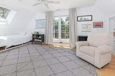 Bedroom - 28 Marthas Rd, Edgartown, MA 02539 photo 5 of 6