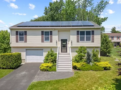 211 Upton St, New Bedford, MA 02746