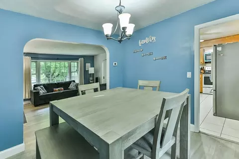Dining - 27 Pine Tree Dr, Worcester, MA 01609 photo 1 of 2