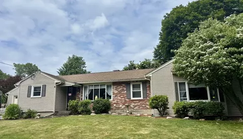 25 Bonnie View Dr, West Boylston, MA 01583