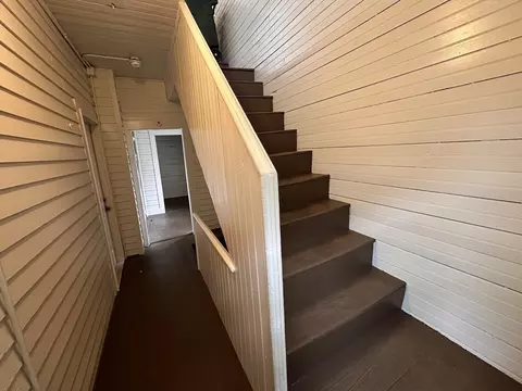 Entry Way - 32 Ames St, Worcester, MA 01604 photo 1 of 1