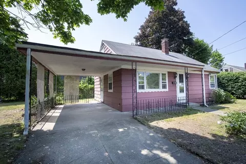 Exterior - 49 Farmfield St, Fairhaven, MA 02719 photo 1 of 5