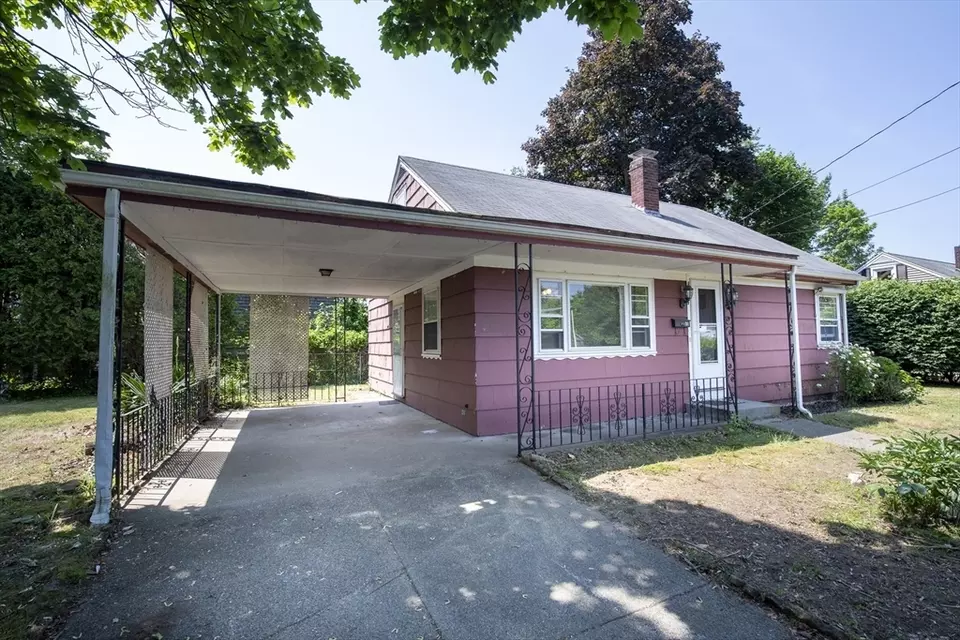 Exterior - 49 Farmfield St, Fairhaven, MA 02719 photo 1 of 5