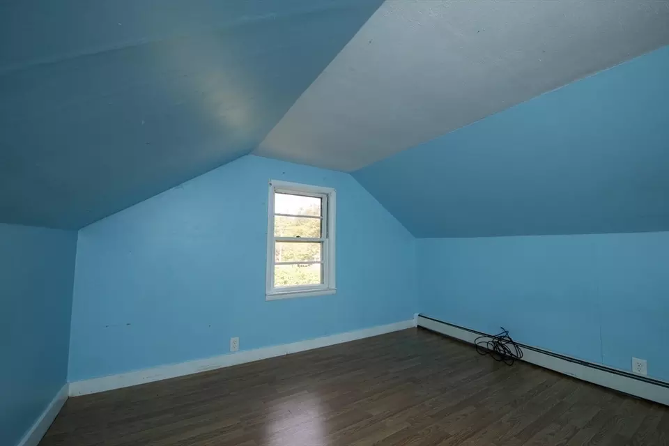 Bedroom - 49 Farmfield St, Fairhaven, MA 02719 photo 5 of 6