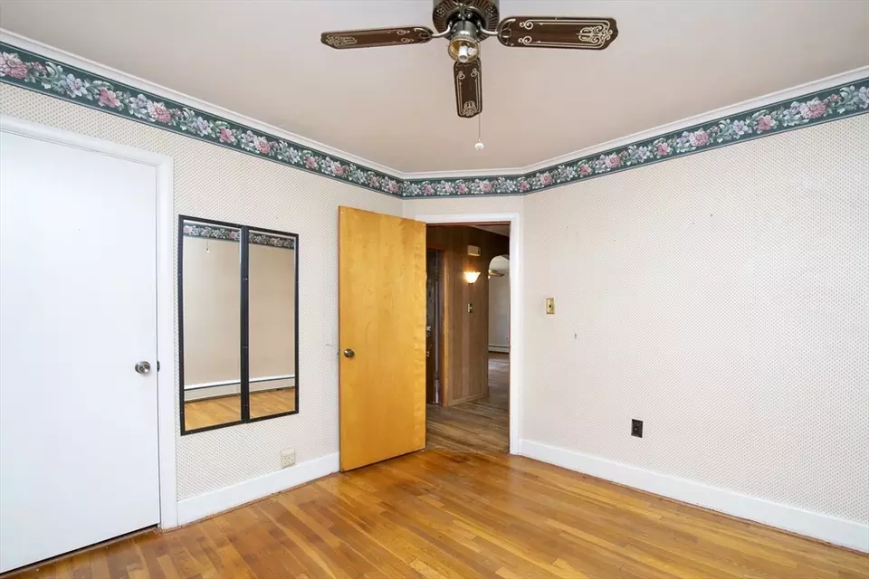 Bedroom - 49 Farmfield St, Fairhaven, MA 02719 photo 1 of 6