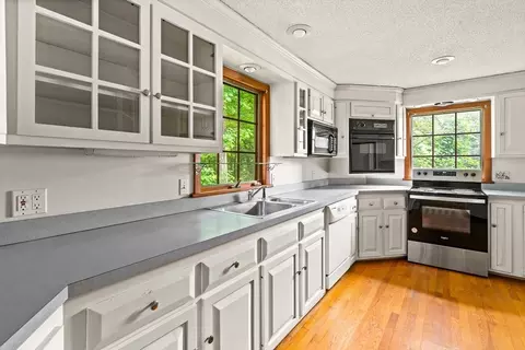 29 Picard Cir, Easthampton, MA 01027 photo 20