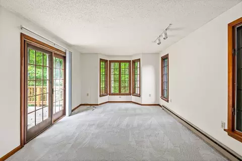 29 Picard Cir, Easthampton, MA 01027 photo 13