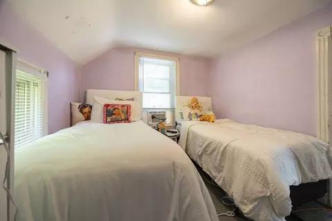 148 Hackett Ave, Attleboro, MA 02703 photo 9
